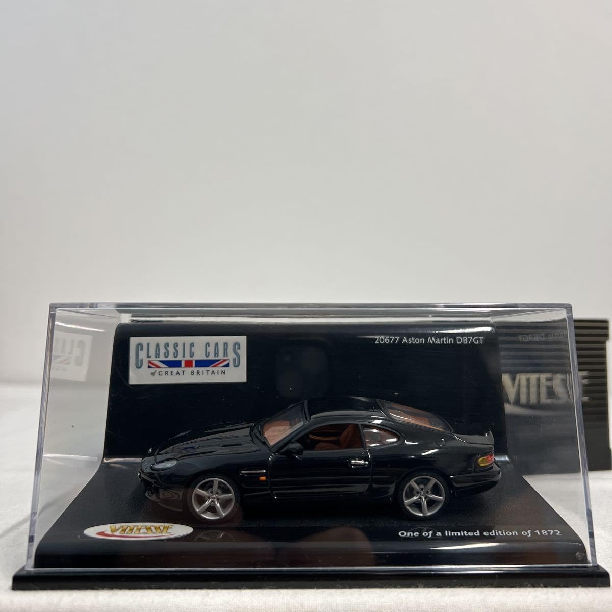 アストンマーチン モデルカー 黒 Amazon | ▽ オートアート 1/18 AUTO art アストンマーチン ONE